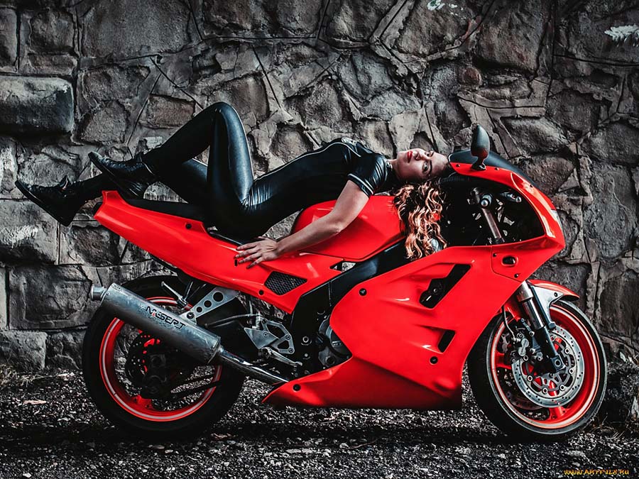 Beautiful girl Beautiful girls and motorcycles in Kobe