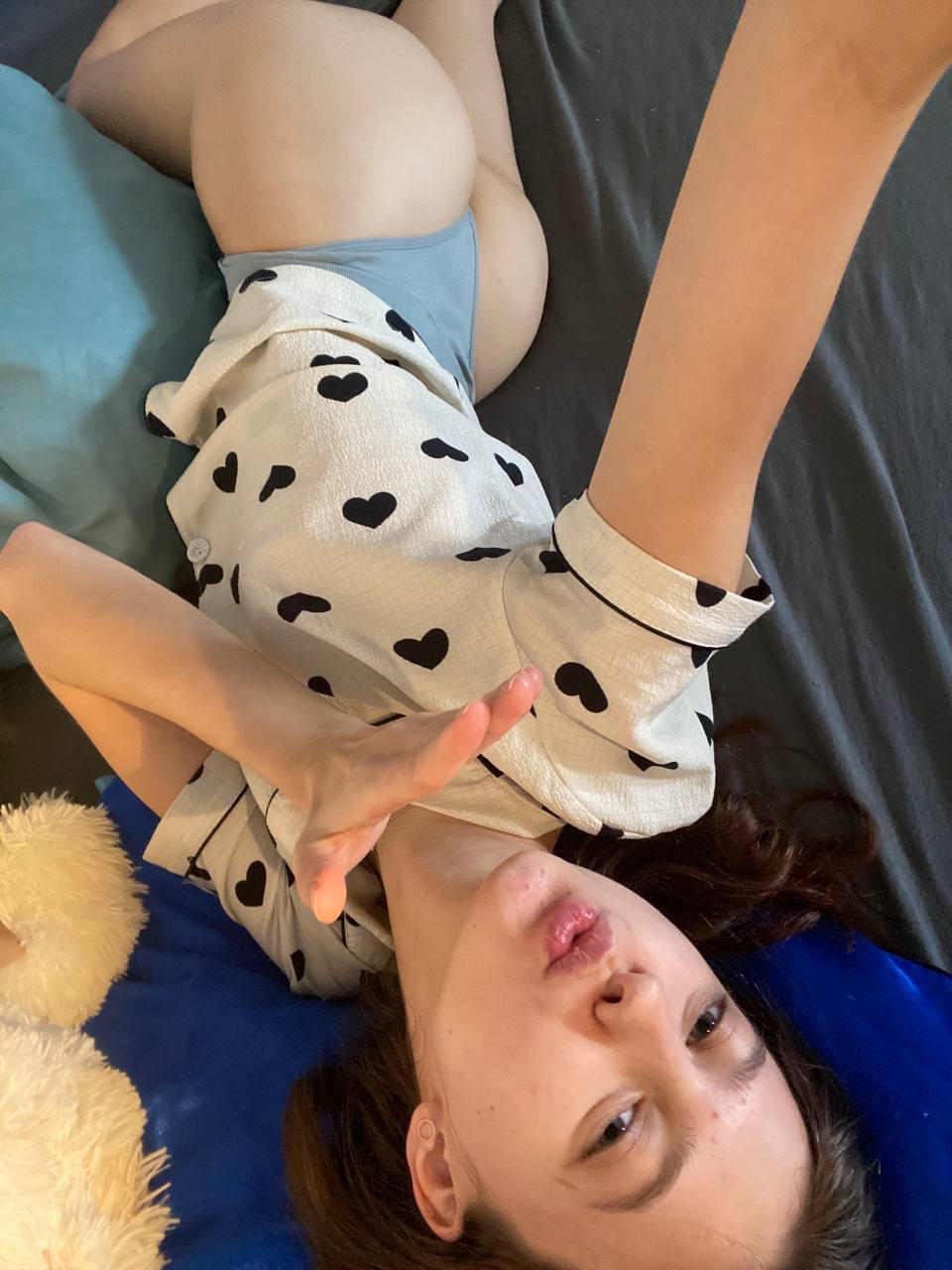 A cozy shot with Your princess — straight from Kobe