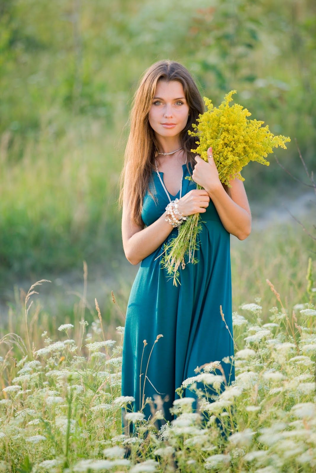 Slavic women in Kobe