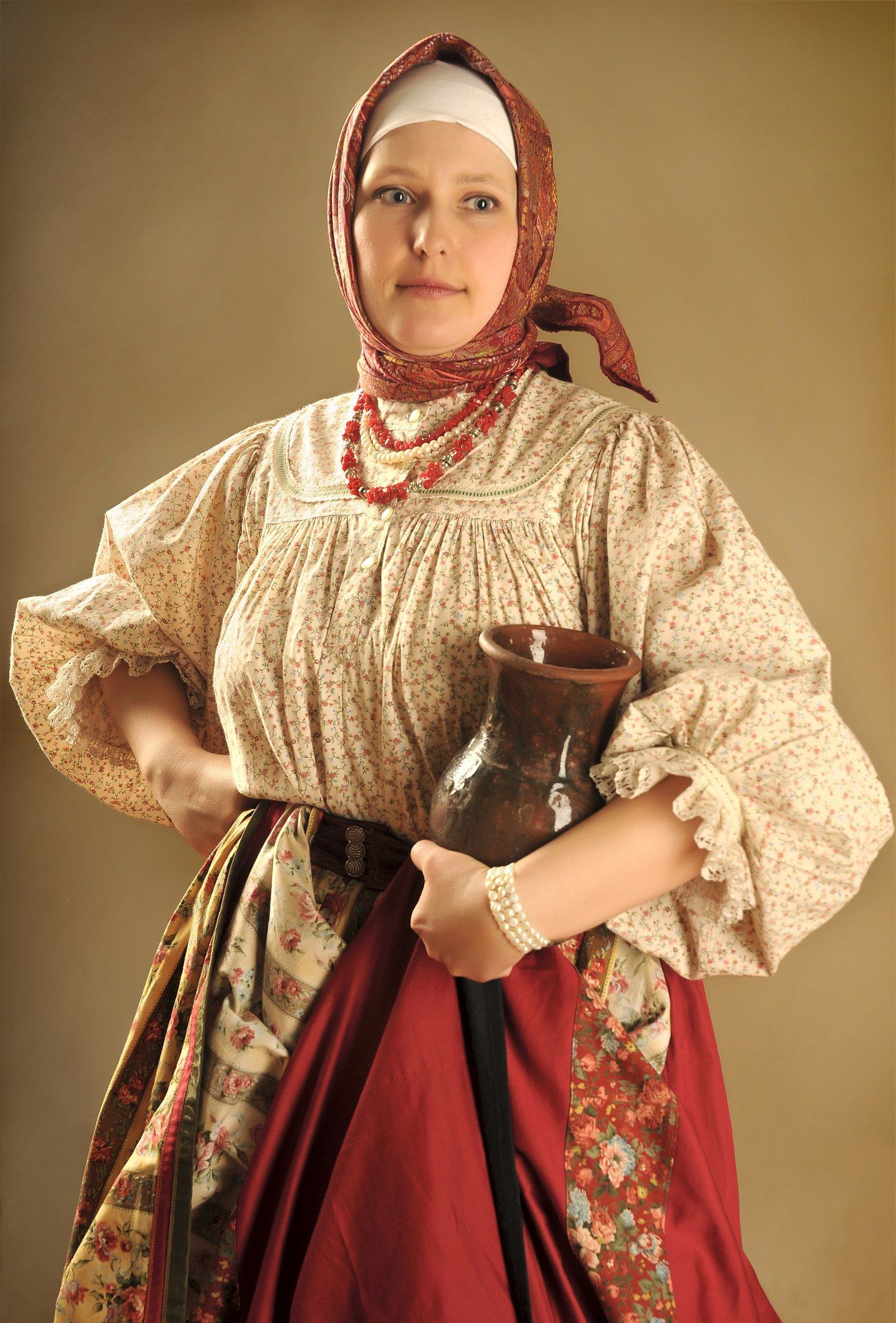 Girls in Slavic costumes in Kobe